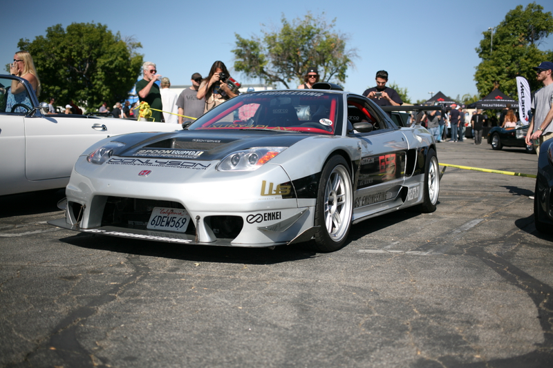 Illustration for article titled Supercar Sunday. Here are pictures.